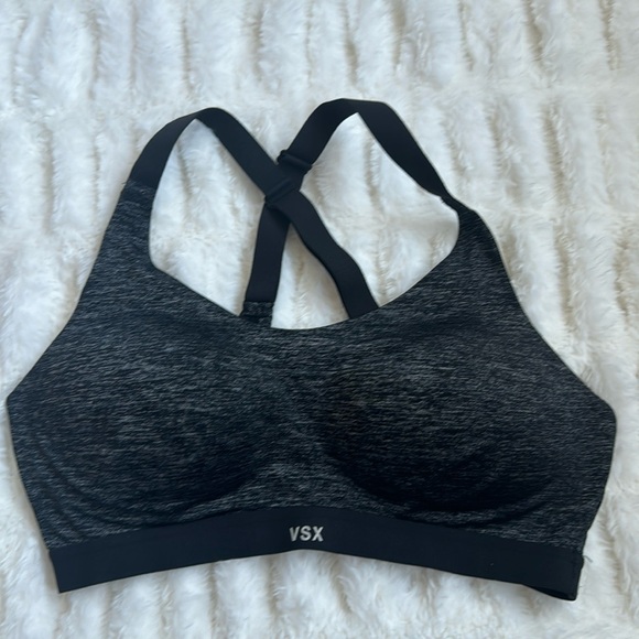 Victoria’s Secret Sport Bra - Picture 1 of 4